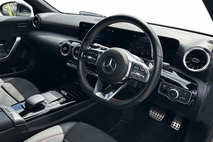 Mercedes-Benz A Class 1.3 A180 Amg Line Executive Hatchback Black #5