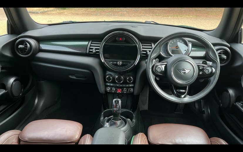 Mini Hatch 60 Years Edition LG69UBM Green #4
