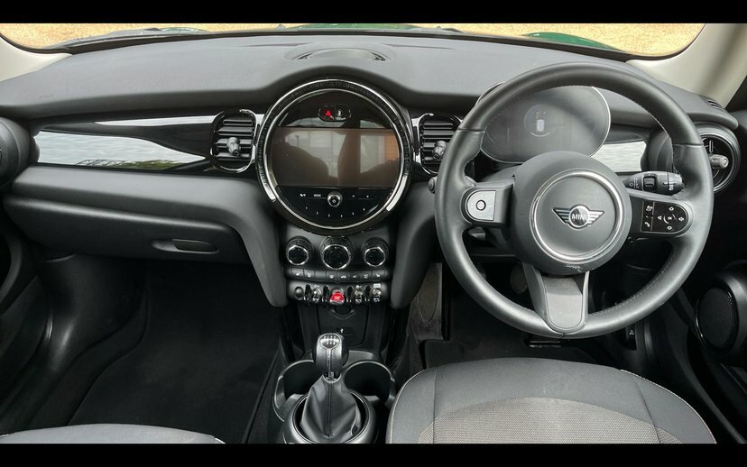 Mini Hatch 3-Door Hatch Cooper Classic Green #4