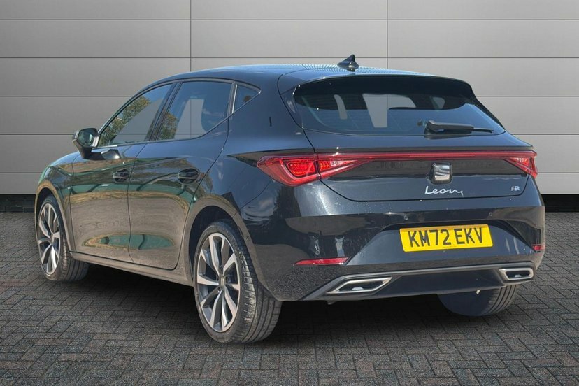 Seat Leon 1.5 Etsi Mhev Fr Sport Hatchback Hybrid Black #3