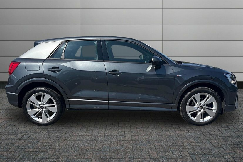 Audi Q2 1.5 Tfsi Cod 35 S Line Suv S Tronic 15 Grey #4