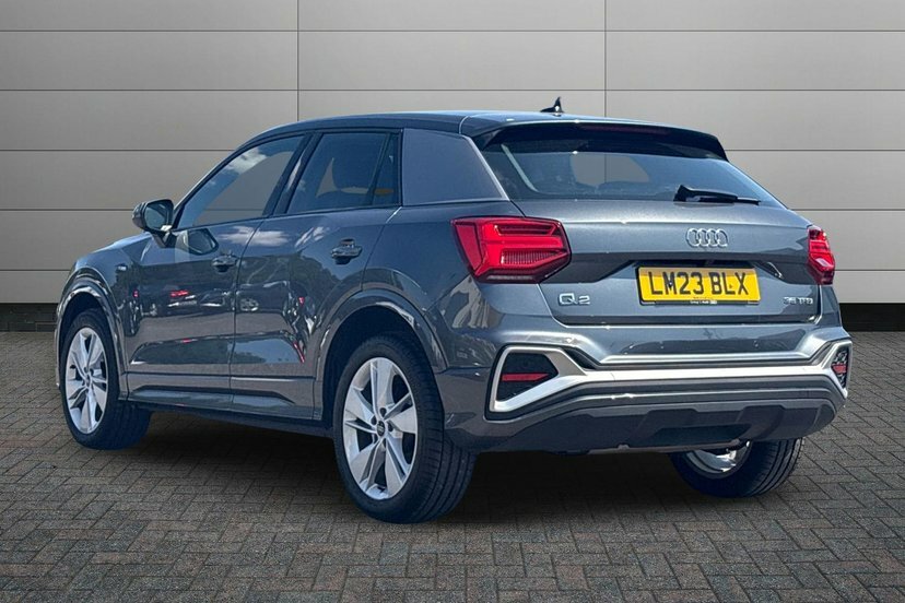 Audi Q2 1.5 Tfsi Cod 35 S Line Suv S Tronic 15 Grey #3