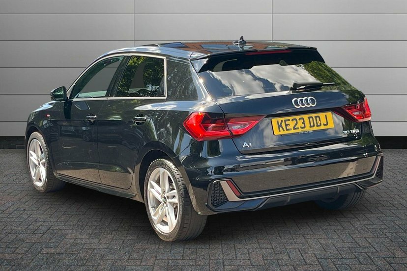 Audi A1 1.0 Tfsi 30 S Line Sportback S Tronic Black #3