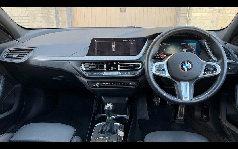 BMW 1 Series 118I M Sport Black #4