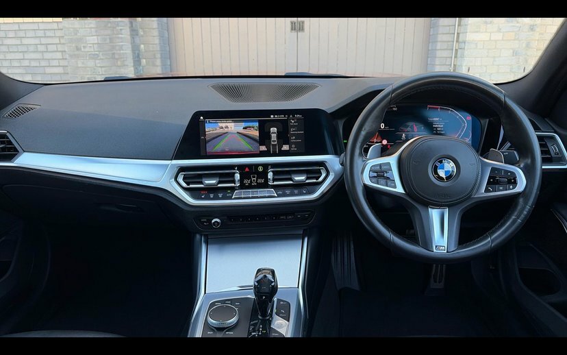 BMW 3 Series 318I M Sport Step White #4