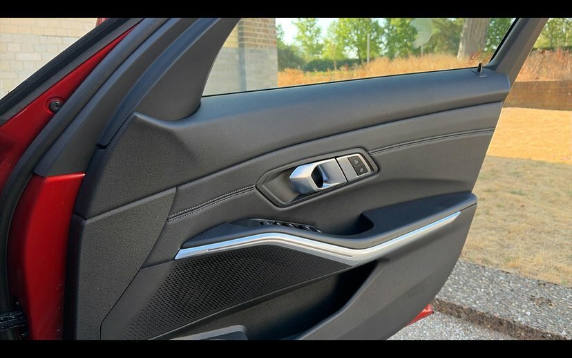 BMW 3 Series 318I M Sport Step White #25