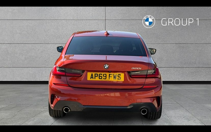 BMW 3 Series 318I M Sport Step White #15