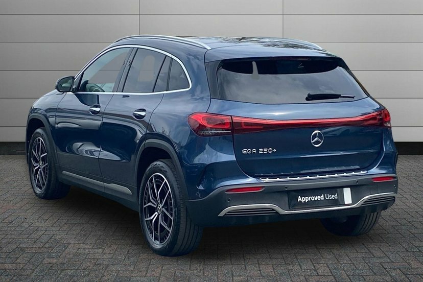 Mercedes-Benz EQA Eqa 250 70.5Kwh Amg Line Premium Suv Electr Blue #2