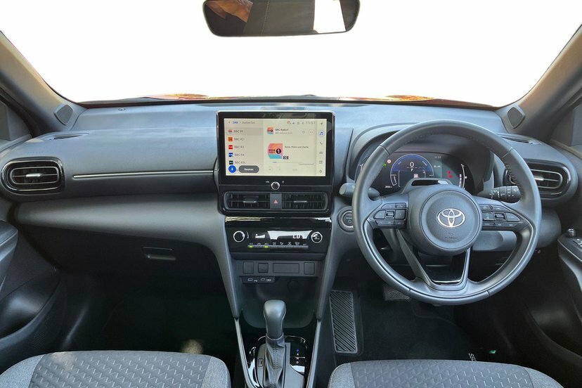 Toyota Yaris Cross 1.5 Vvt-h Design Suv Hybrid E-cvt 116 Red #5
