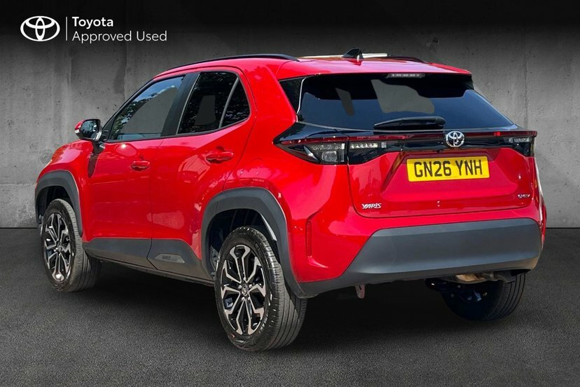 Toyota Yaris Cross 1.5 Vvt-h Design Suv Hybrid E-cvt 116 Red #4