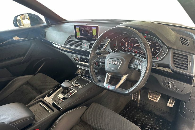 Audi Q5 2.0 Tdi 40 Black Edition Suv S Tronic Q White #6
