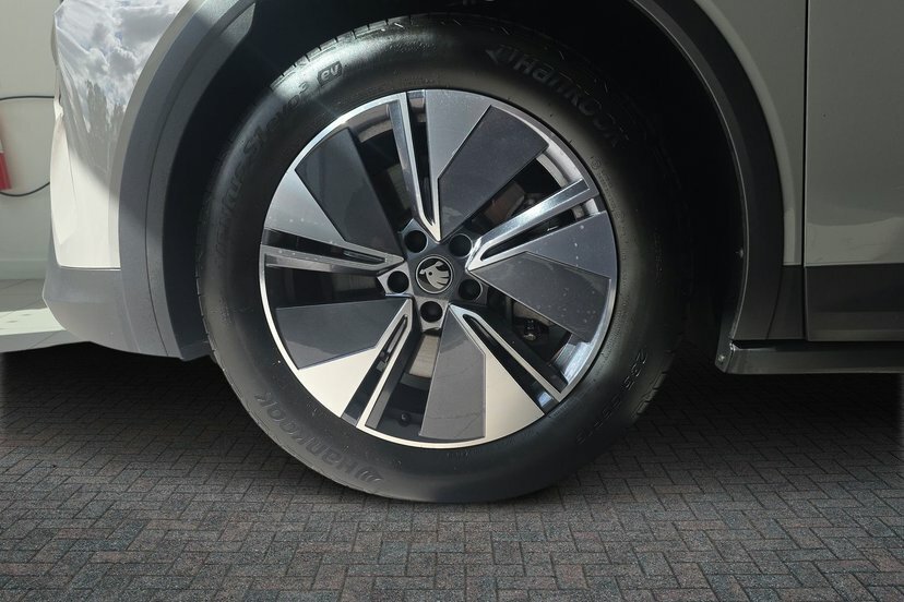 Skoda Elroq 82Kwh 85 Edition Suv 286 Ps Grey #5