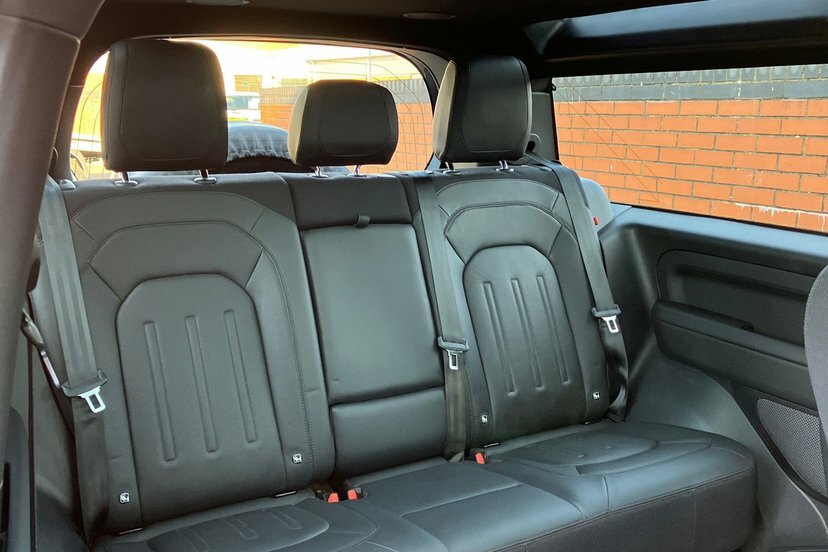 Land Rover Defender 90 Xs Edition Brown #29