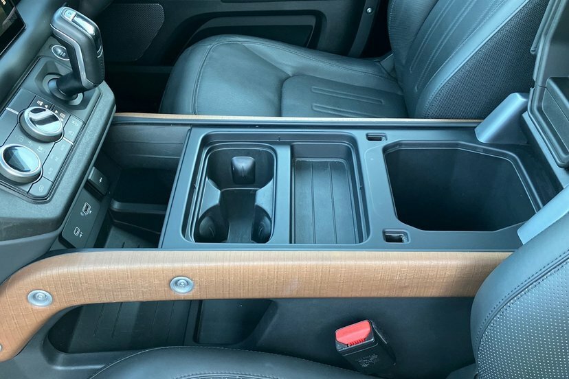 Land Rover Defender 90 Xs Edition Brown #33