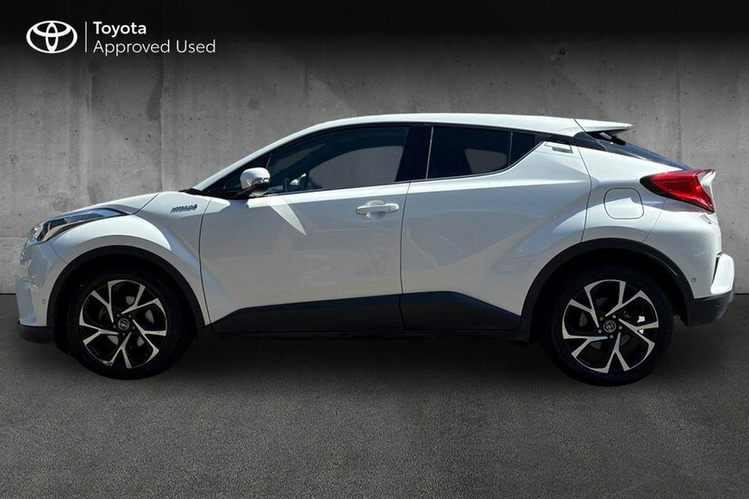 Toyota C-Hr 1.8L Icon White #17