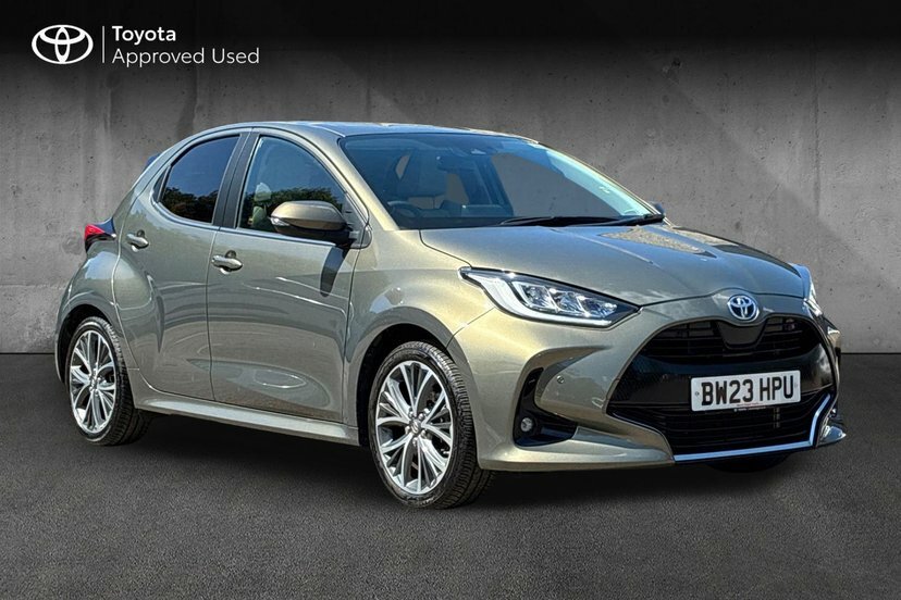 Toyota Yaris 1.5 Vvt-h Excel Hatchback Hybrid E-cvt Brown