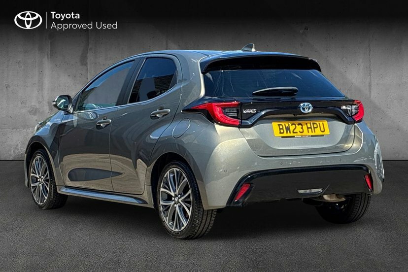 Toyota Yaris 1.5 Vvt-h Excel Hatchback Hybrid E-cvt Brown #4
