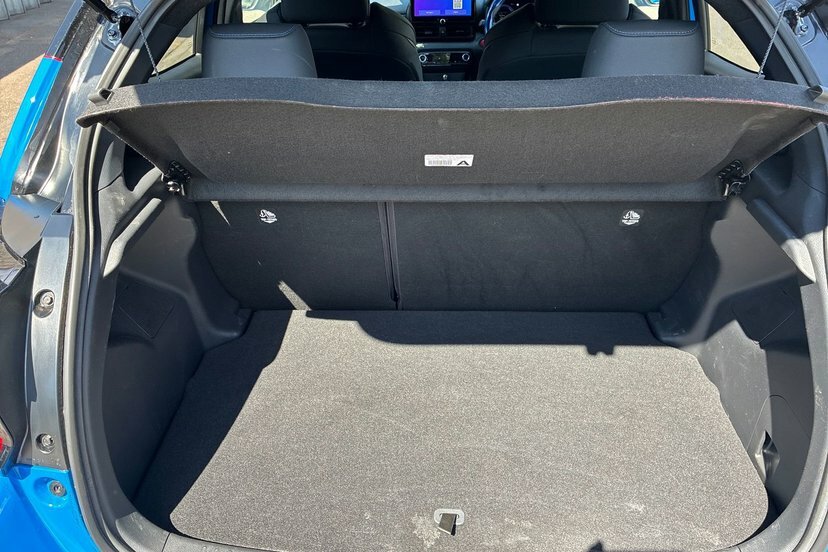 Toyota Yaris Icon Black #14