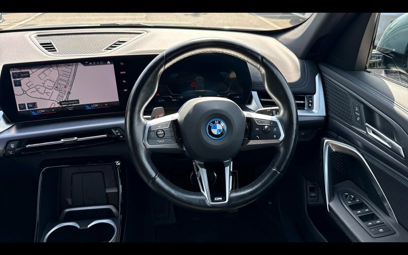 BMW iX1 Ix1 Xdrive30 M Sport Green #5