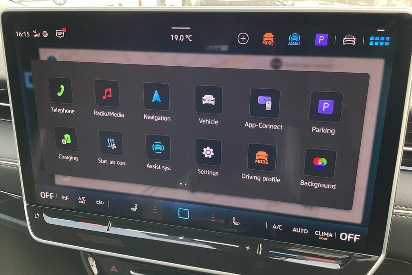 Volkswagen ID.7 210Kw Match Pro S Plus 86Kwh Black #25