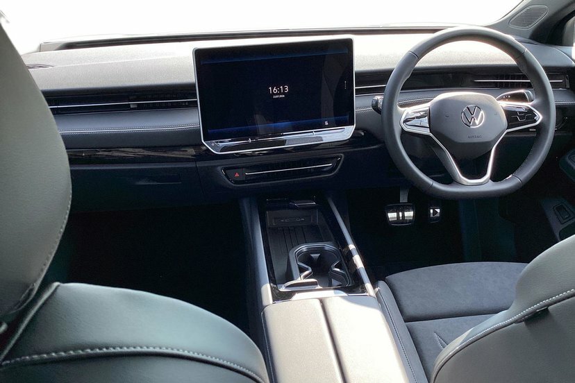 Volkswagen ID.7 210Kw Match Pro S Plus 86Kwh Black #10