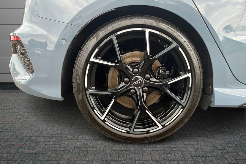 Audi RS3 2.5 Tfsi Vorsprung Sportback S Tronic Q Grey #5