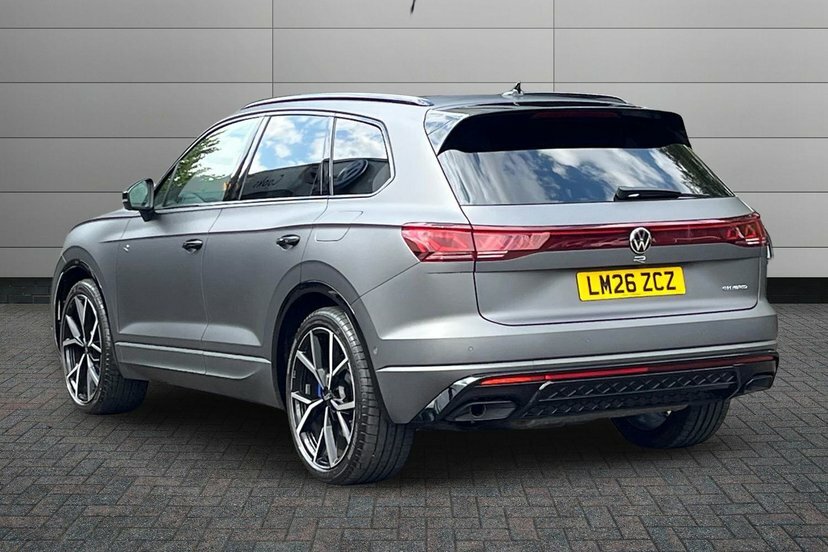 Volkswagen Touareg 3.0 V6 Tsi Ehybrid 14.3Kwh R Suv Plug-i Grey #3