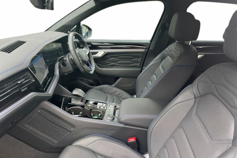 Volkswagen Touareg 3.0 V6 Tsi Ehybrid 14.3Kwh R Suv Plug-i Grey #2