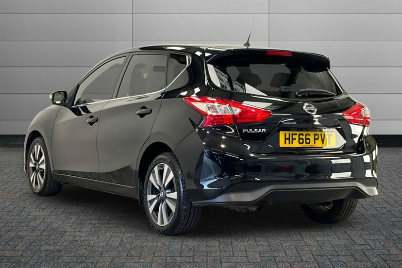 Nissan Pulsar 1.2 Dig-t Tekna Hatchback Xtron 115 Ps Black #3