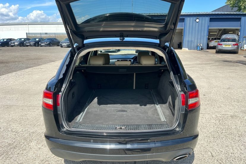 Jaguar XF 2.2D Sport Saloon White #9