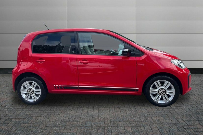 Volkswagen Up 1.0 Up Beats Hatchback 60 Ps Red #4