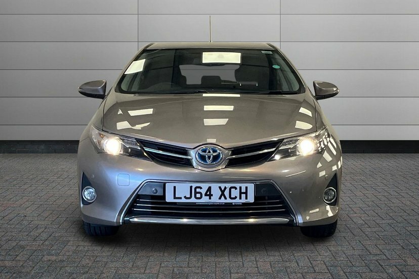 Toyota Auris 1.8 Excel Vvt-i 99 Bhp White #7