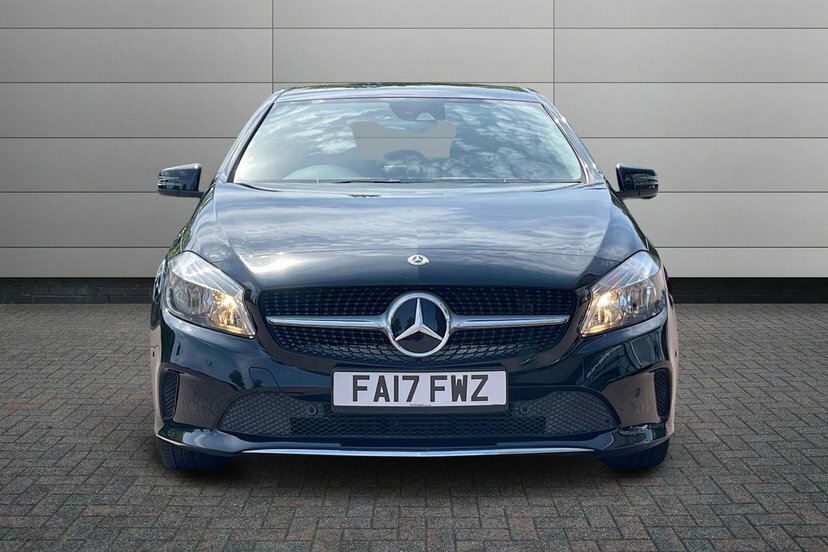 Mercedes-Benz A Class 2.1 A200d Amg Line Premium Plus Euro 6 Ss Grey #11