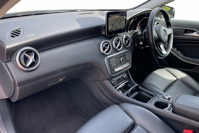 Mercedes-Benz A Class 2.1 A200d Amg Line Premium Plus Euro 6 Ss Grey #9