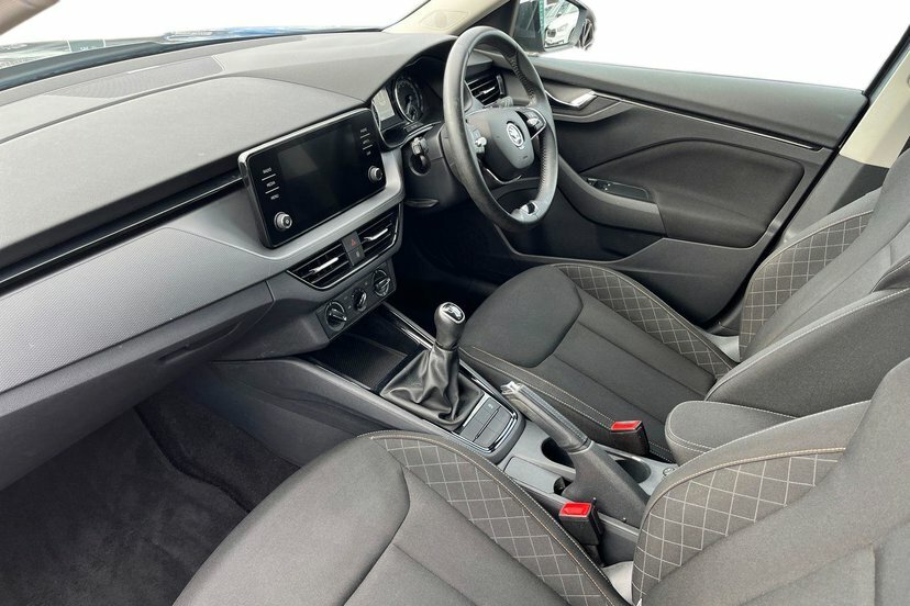 Skoda Kamiq 1.0 Tsi Se Suv 110 Ps EK22KNR Grey #2