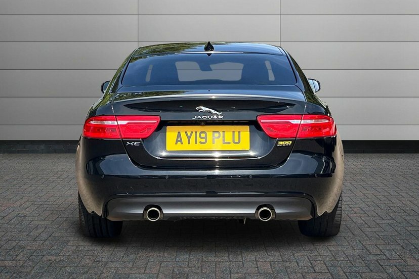 Jaguar XE 2.0 D180 R-dynamic S Saloon Euro 6 Black #12