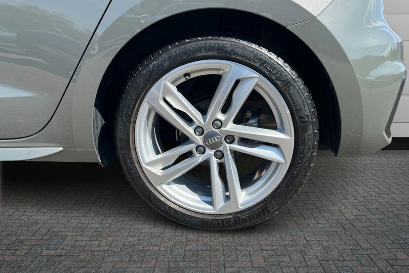 Audi A1 1.5 Tfsi 35 S Line Sportback S Tronic Grey #5