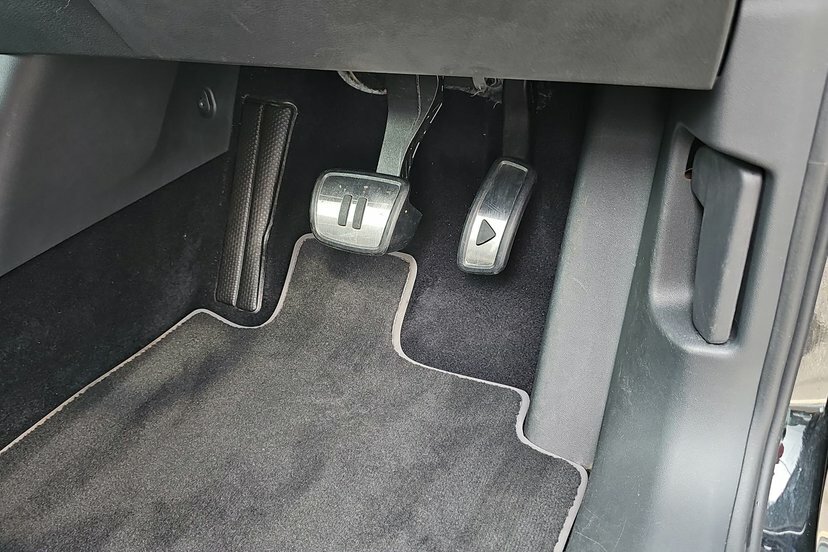 Volkswagen ID.4 Pure 52Kwh Life Grey #31