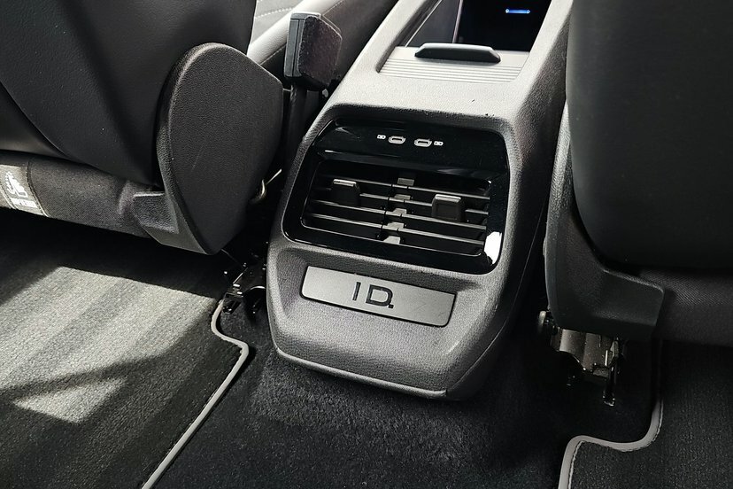 Volkswagen ID.4 Pure 52Kwh Life Grey #35