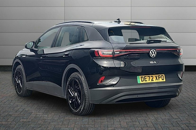 Volkswagen ID.4 Pure 52Kwh Life Suv 148 Ps Black #3