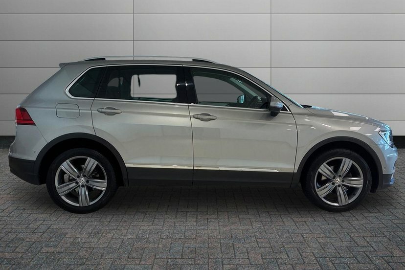 Volkswagen Tiguan 2.0 Tdi Match Suv Dsg 4Motion 150 Ps AV70HMC Silver #4