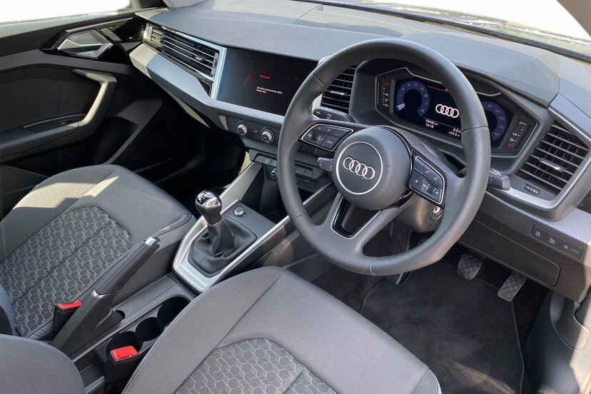 Audi A1 1.0 Tfsi 25 Sport Sportback 95 Blue #6