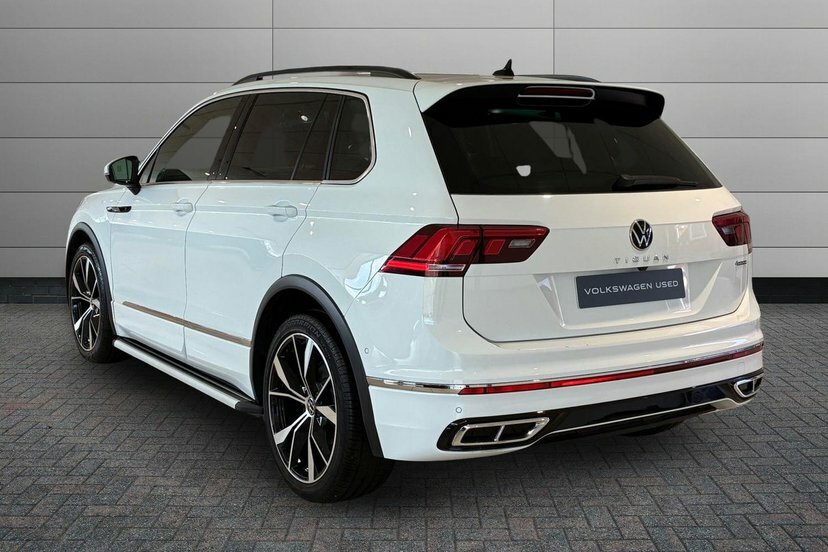 Volkswagen Tiguan 2.0 Tdi R-line Suv Dsg 4Motion 150 Ps White #3