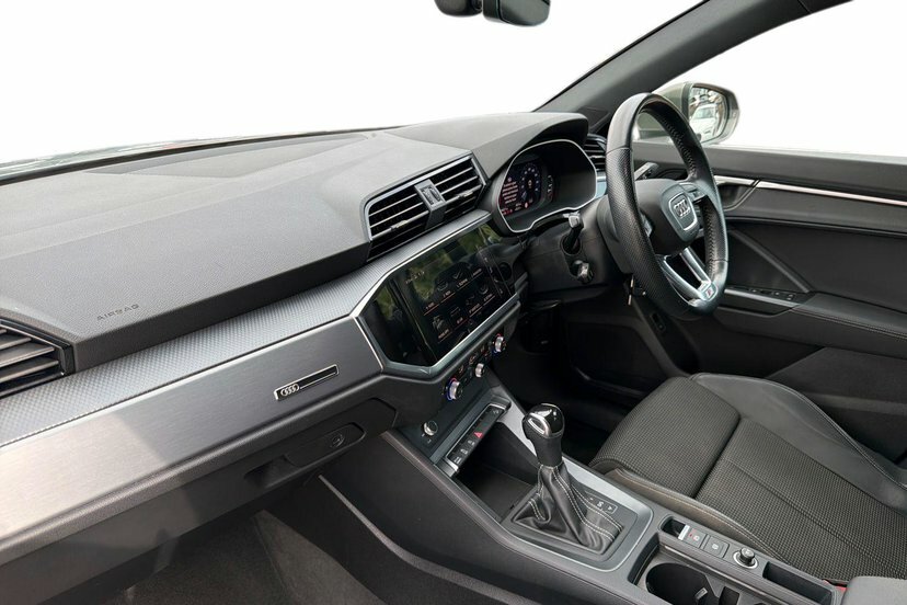 Audi Q3 1.5 Tfsi Cod 35 S Line Sportback S Tron Grey #2