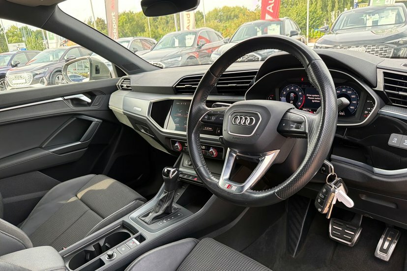 Audi Q3 1.5 Tfsi 35 S Line Suv Grey #39
