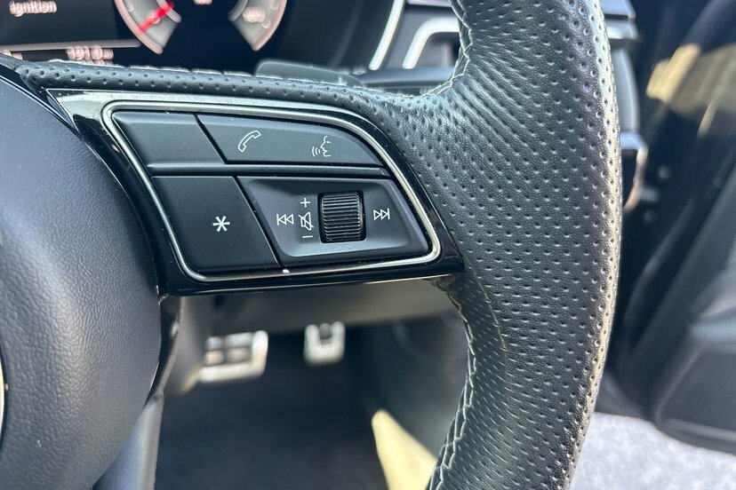 Audi A4 2.0 Tfsi 40 Black Edition Saloon S Tron Grey #20