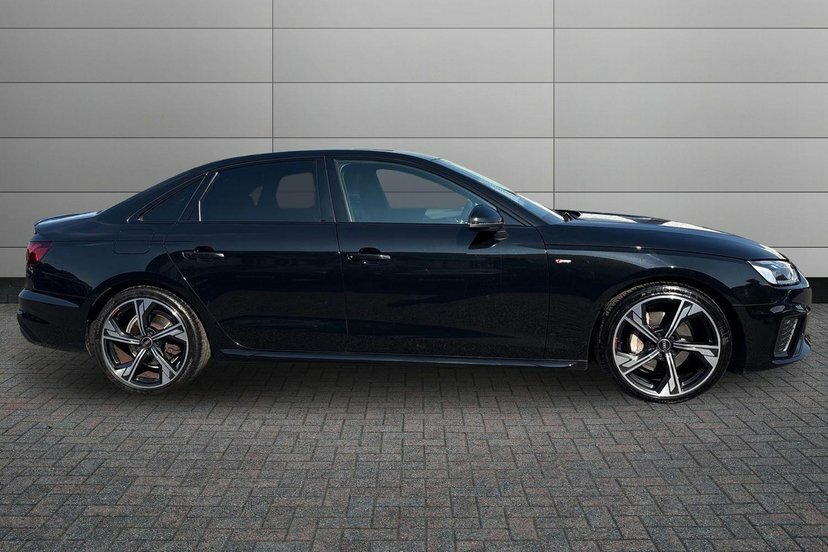 Audi A4 2.0 Tfsi 40 Black Edition Saloon S Tron Black #4