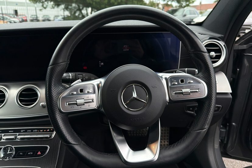 Mercedes-Benz E Class 2.0 Amg Line Premium Plus G-tronic Euro 6 Ss Red #21