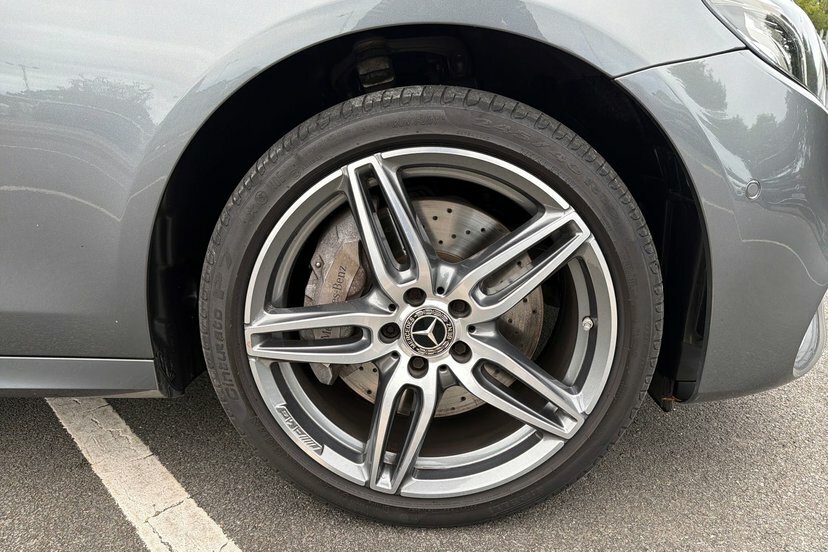 Mercedes-Benz E Class E400d Amg Line Estate Grey #4