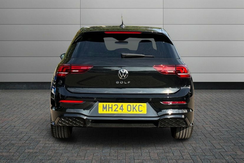 Volkswagen Golf 1.5 Etsi 150 R-line Dsg Black #12